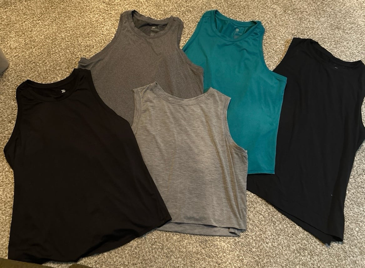 Women’s All in Motion Athletic Tank Top Bundle Lot Size Large