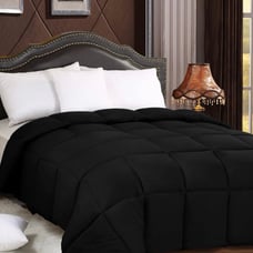 NWT Utopia All Season Down Alternative Comforter