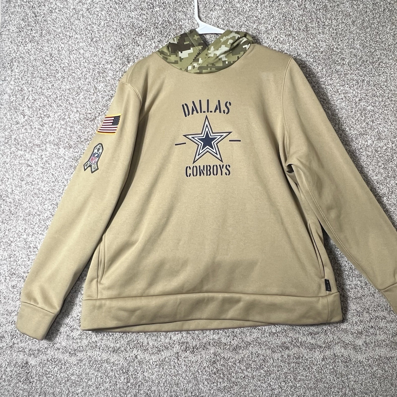 Dallas Cowboys Nike Hoodie Mens 2XL Green Salute to Service Military Therma-Fit