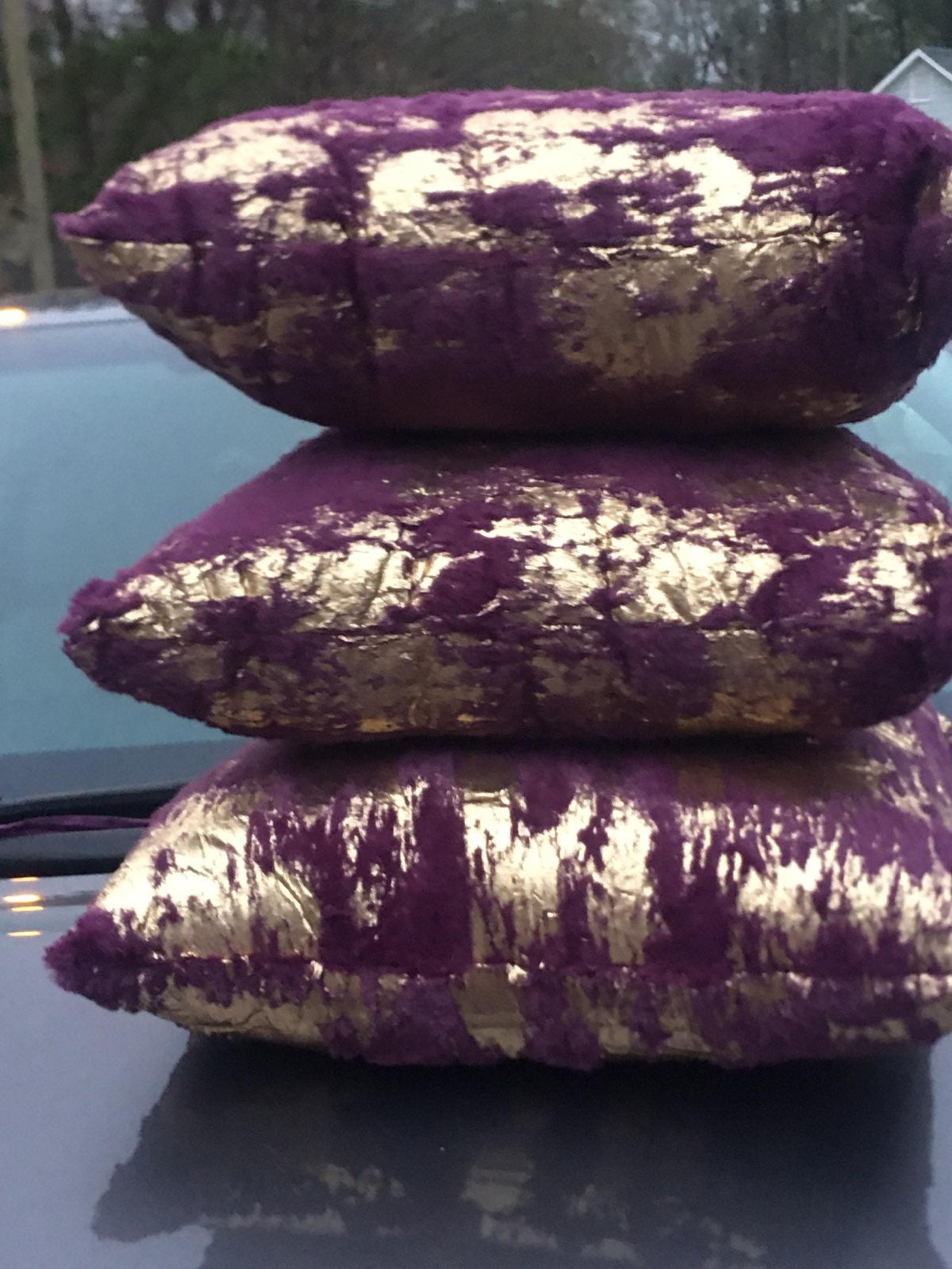 3  Envogue decorative pillows