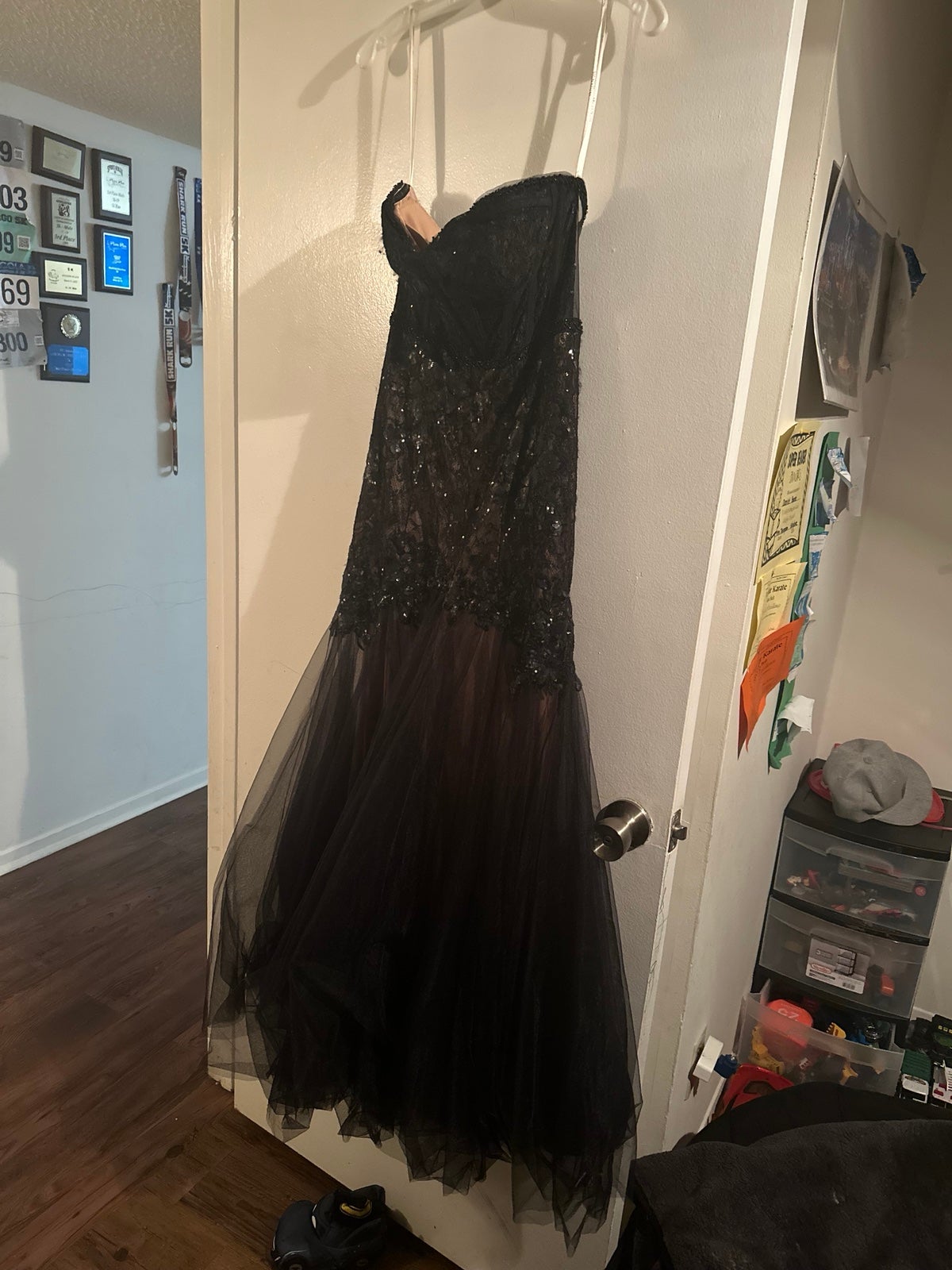 Mermaid strapless gown