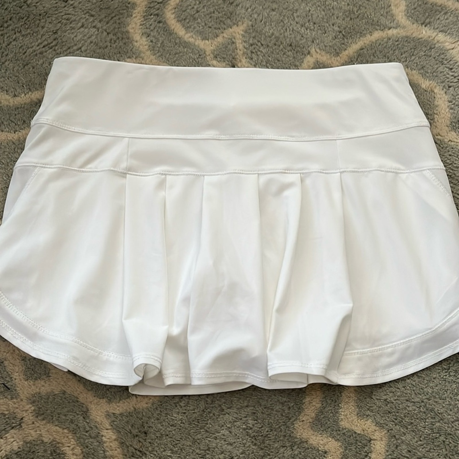 Lucky in Love Skort Size Small