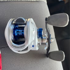 New baitcaster, have no rod for it, got if for christmas, mint condition