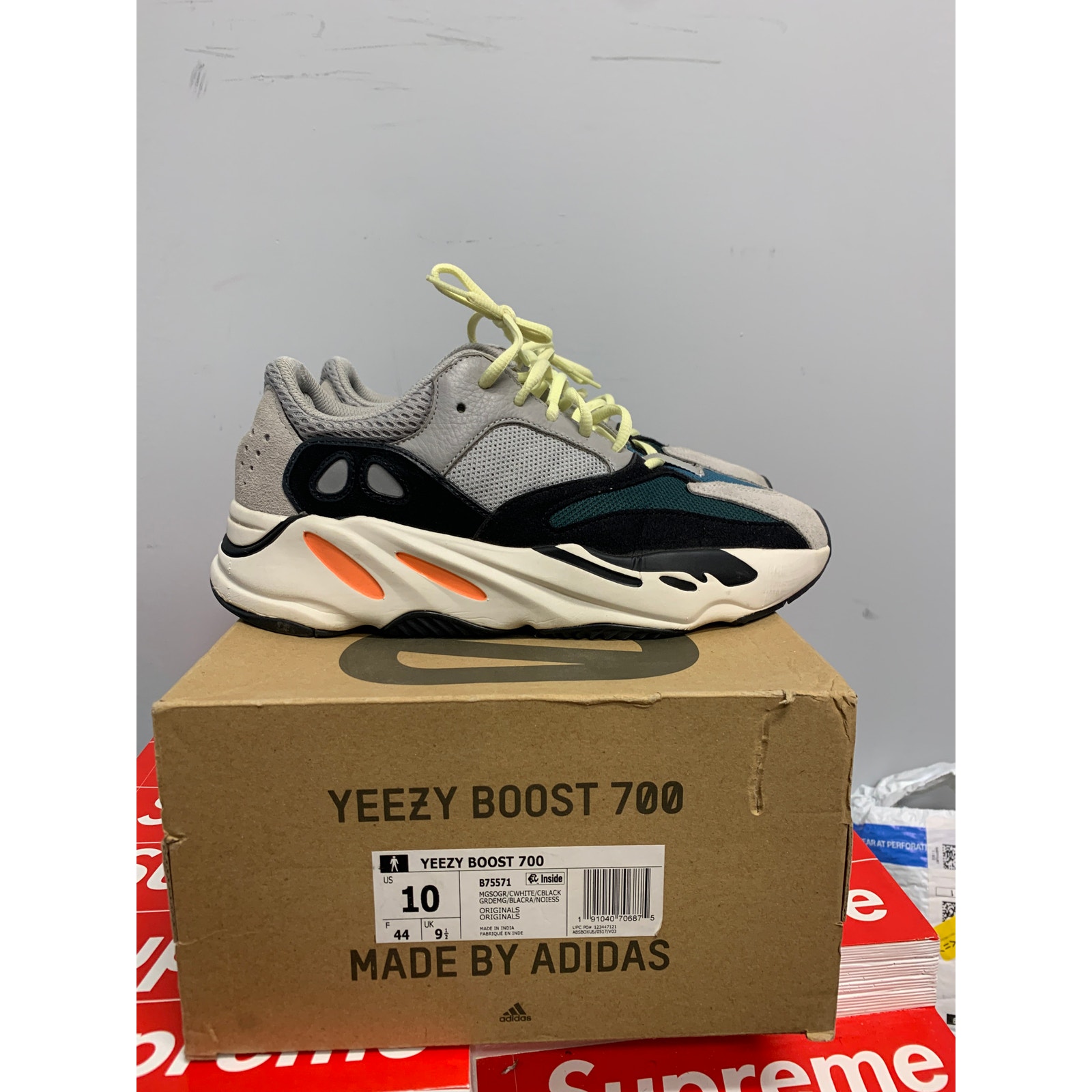 adidas Yeezy Boost 700 Wave Runner Size 9.5 Used SHIPS NOW