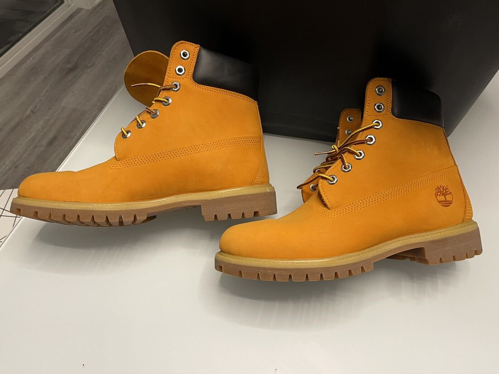 Timberland Premium Waterproof Boot Bright Orange Size M-9.5/W-11 TB0A5MZ2K50