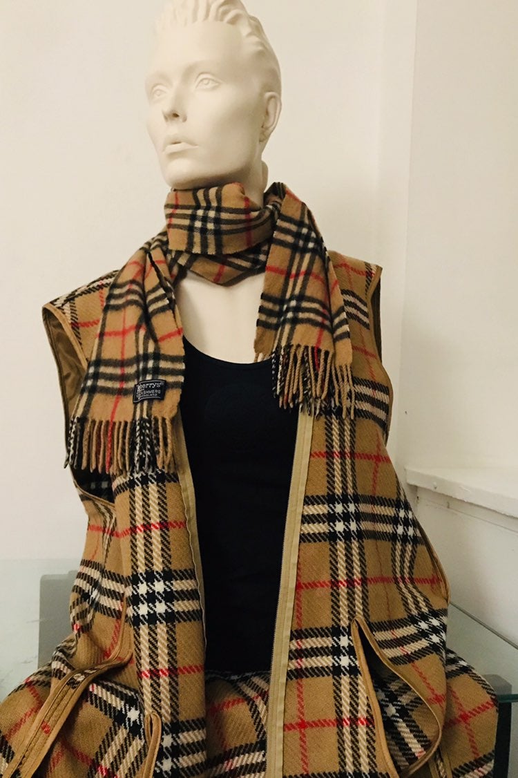 Burberry porsum cape
