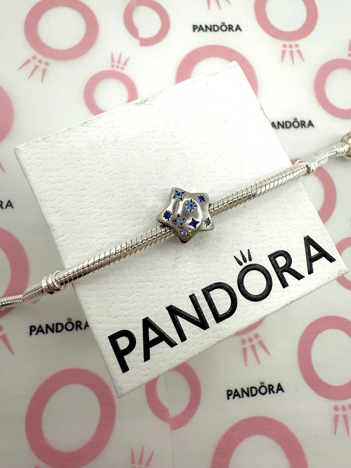 Bold Sparkling Star Charm