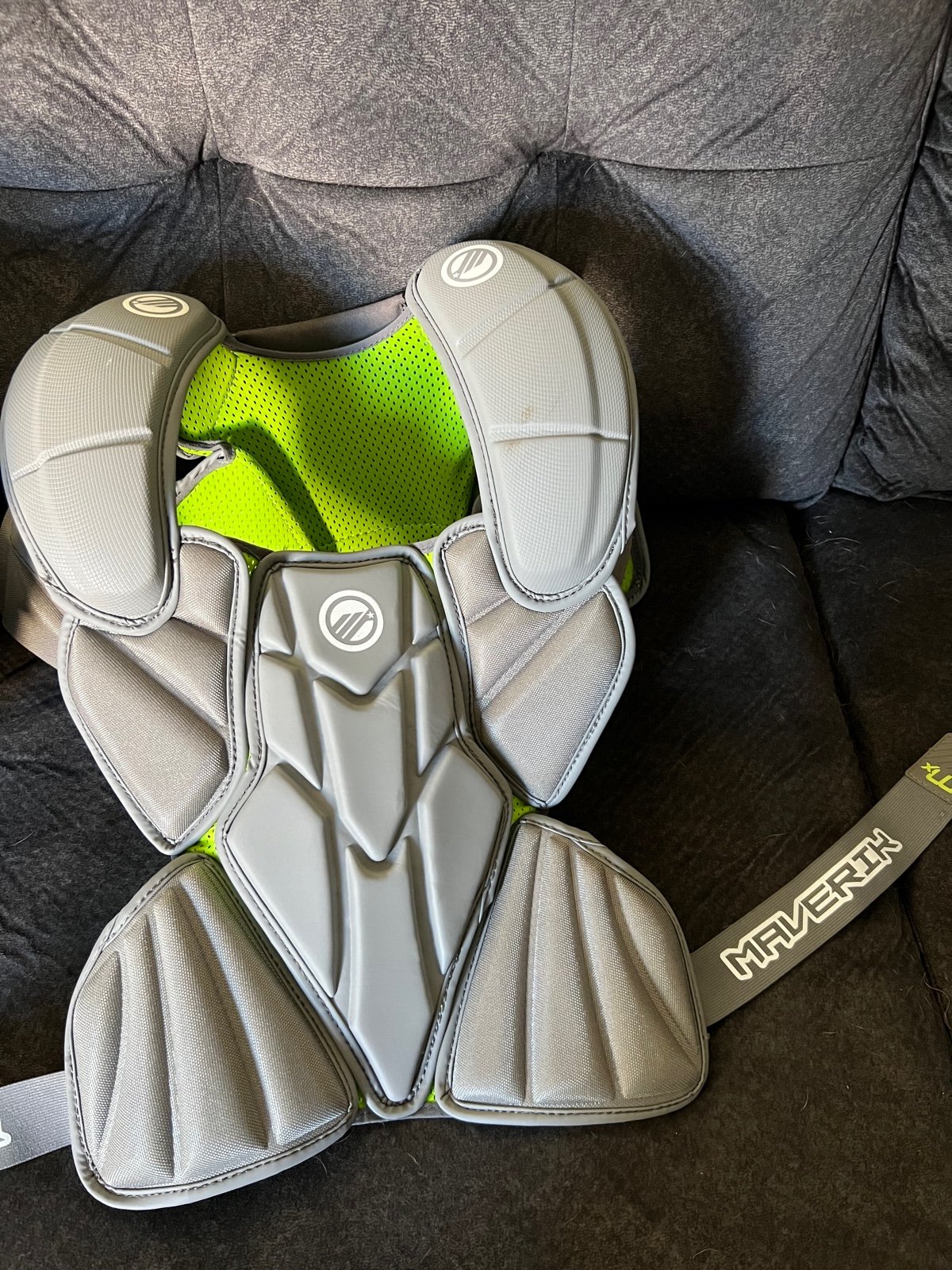 Maverick M5 EKG Shoulder Pads