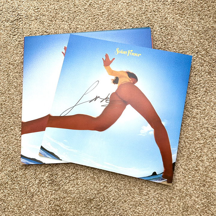 Signed Lorde Solar Power d2c deluxe vinyl + insert 12 inch gatefold 7 inch