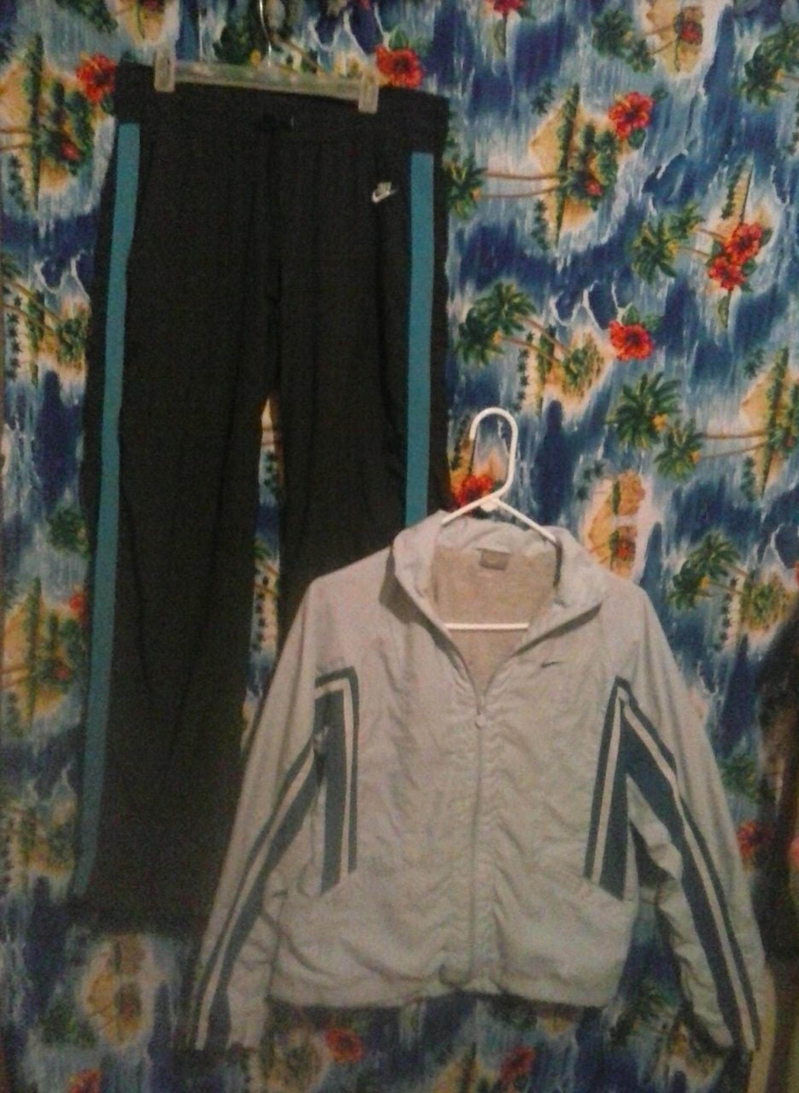 Women's Nike Jacket And Pants Sm
