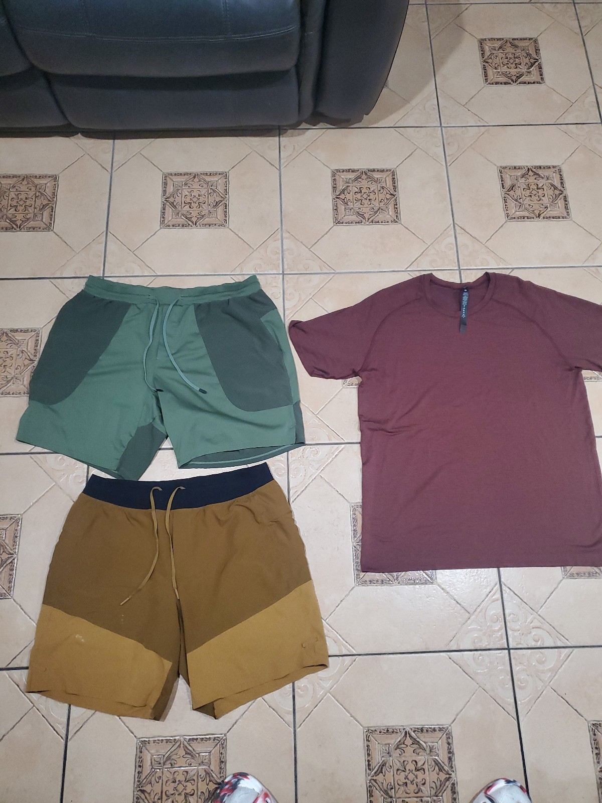 LULULEMON BUNDLE OF 3 PIECES XL FOR MEN