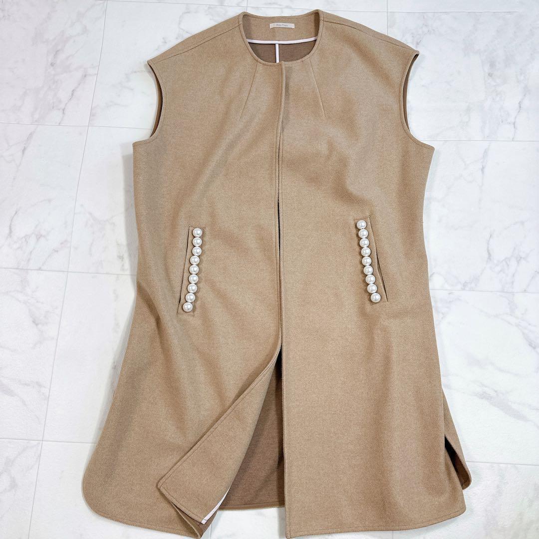 Rose Tiara Beige No-Collar Pearl Embellished Long Gilet Coat, Large Size