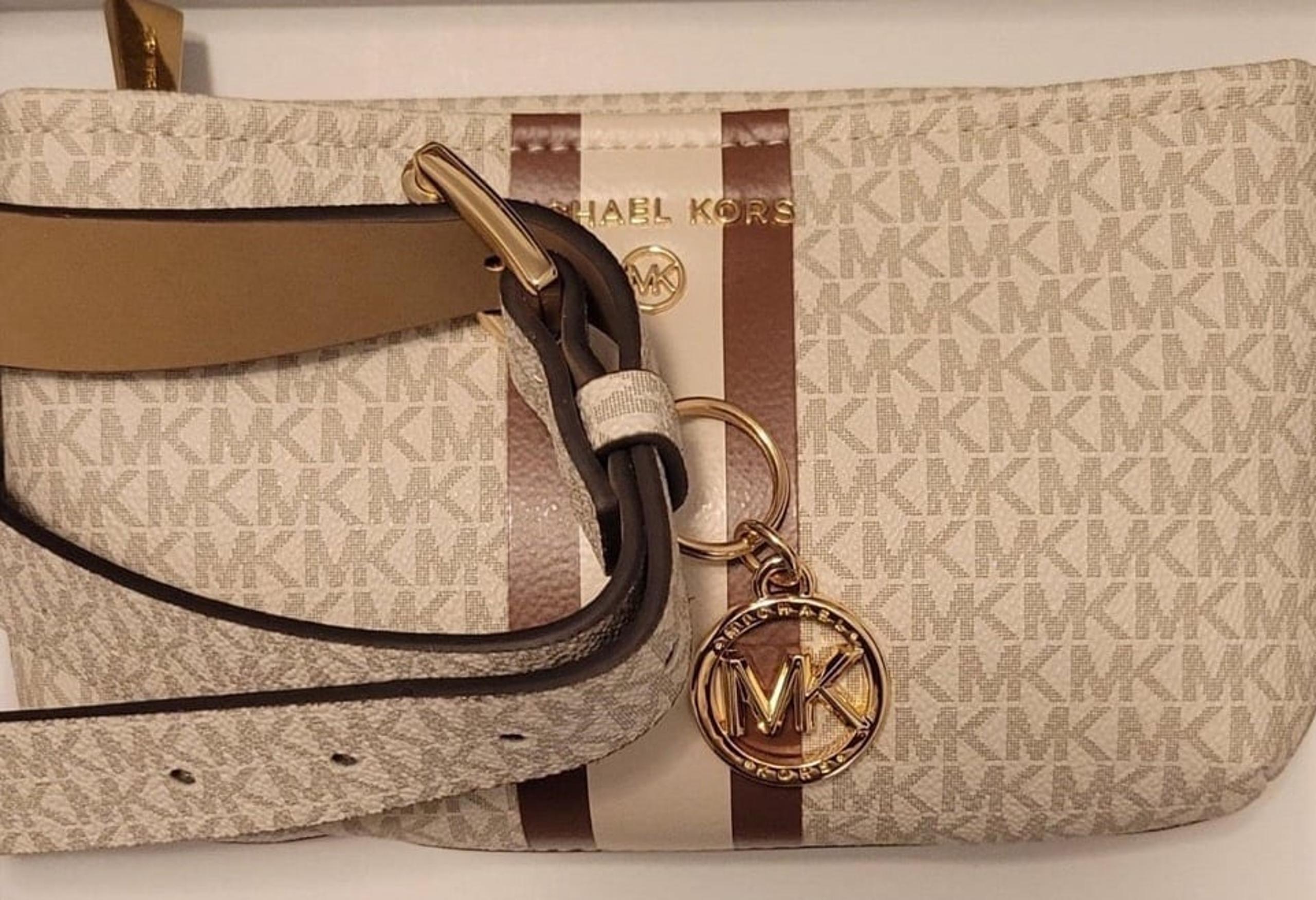 NWT Michael Kors Leather Waist Belt Bag/Fanny Pack.