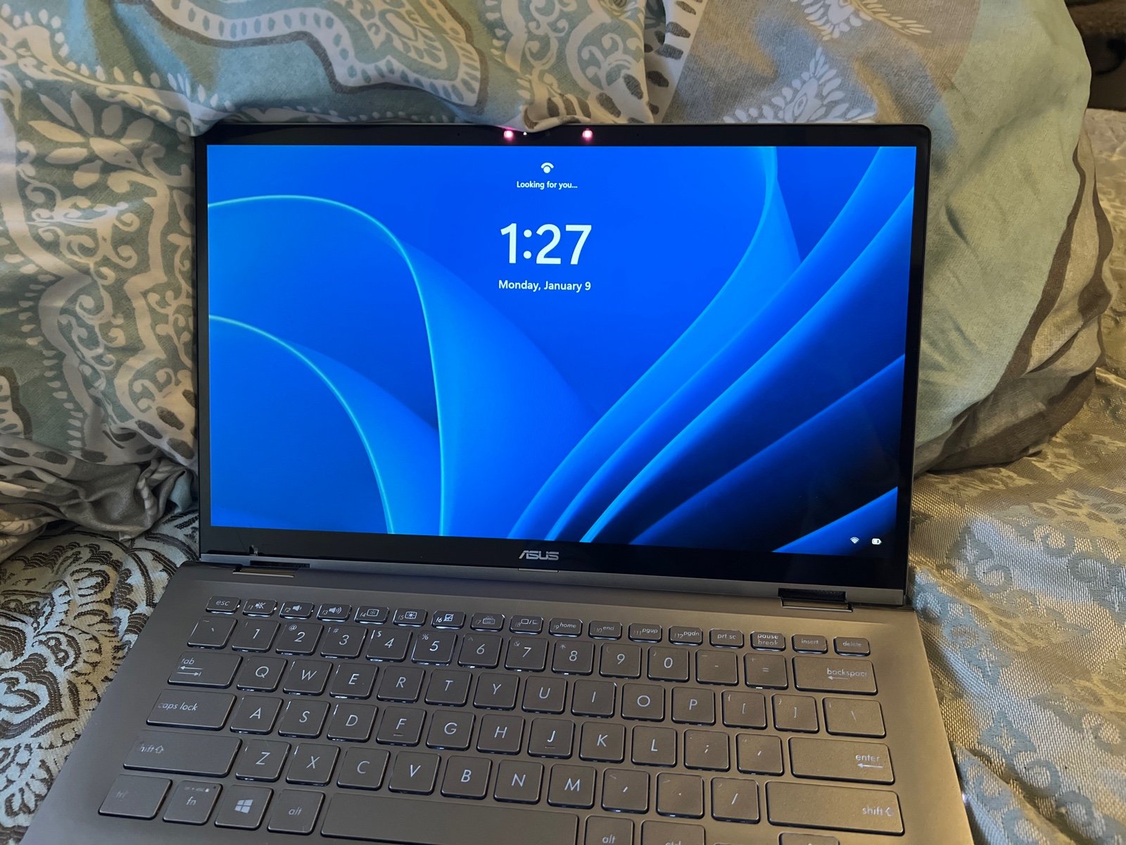 ASUS 2-in-1 Touch-Screen Chromebook