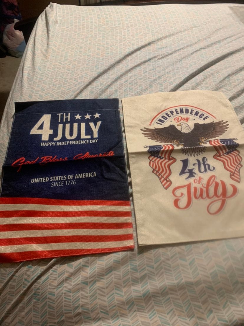 Set of 2 Garden Flags: 12.5 x 18 4th of July Flags (NEW)