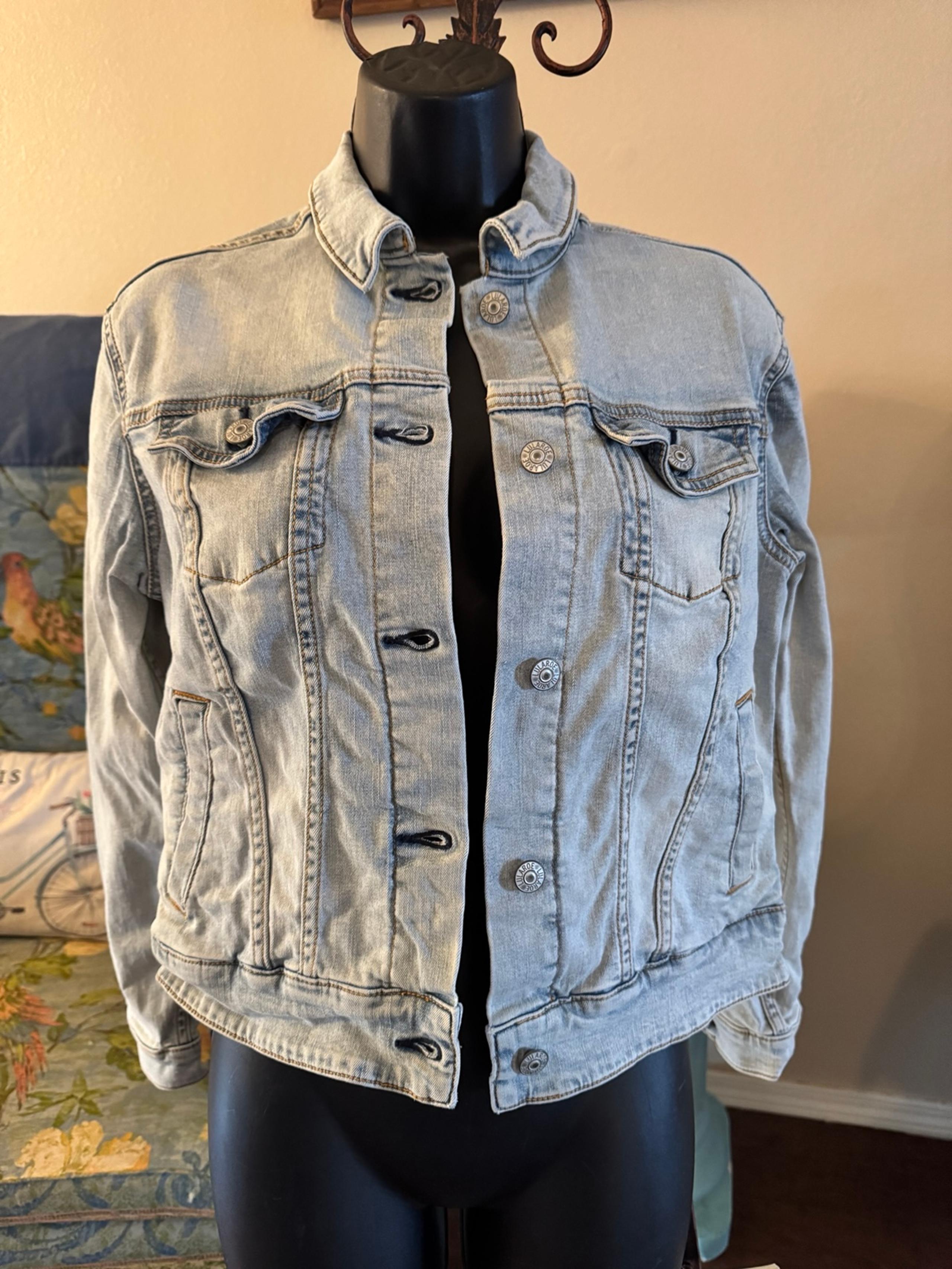 LuLaRoe Denim Jean Jacket Small Long Sleeve Button Front Collar Spring Summer