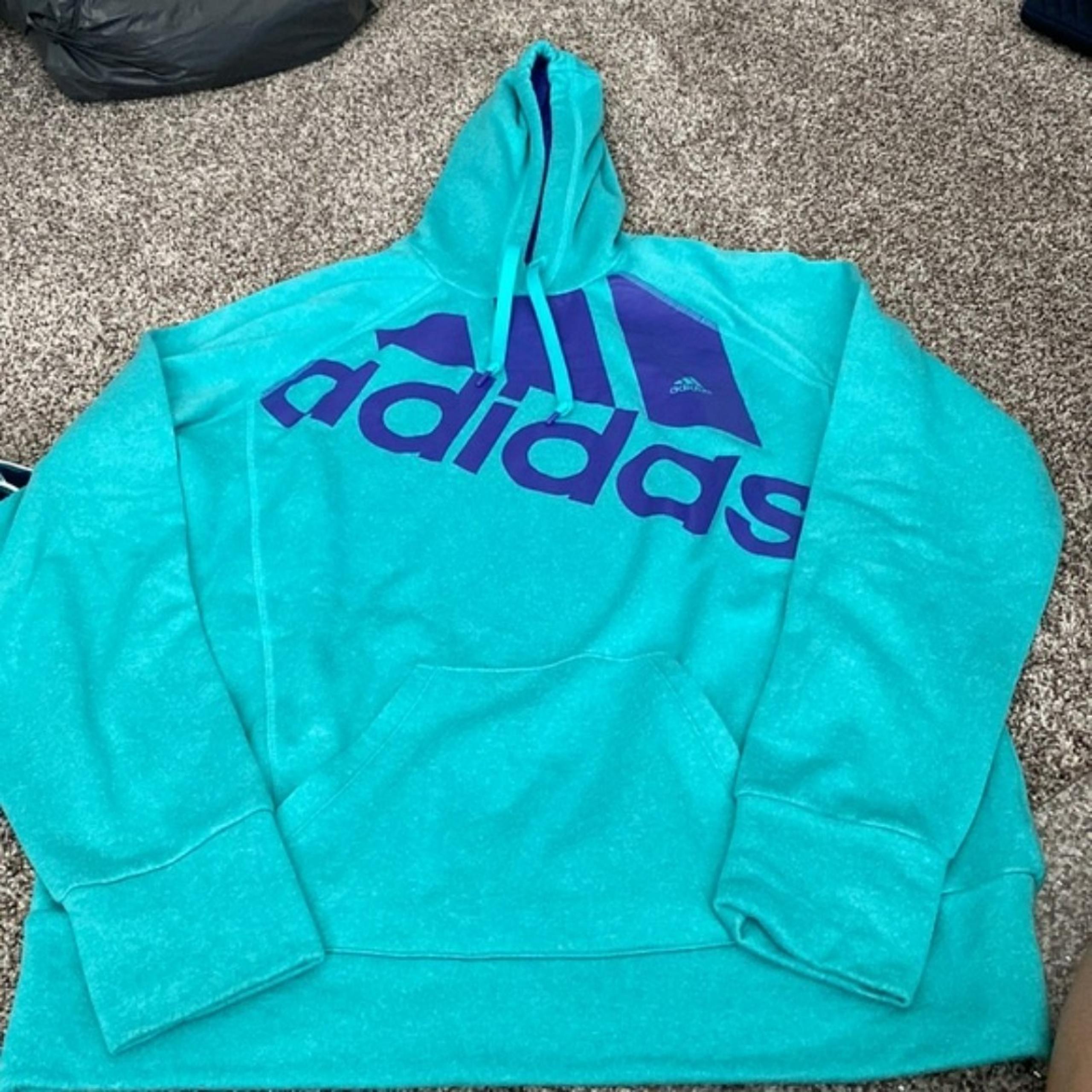 Nice ADIDAS Logo Pocket HTF Blue/Purple Hoodie XL