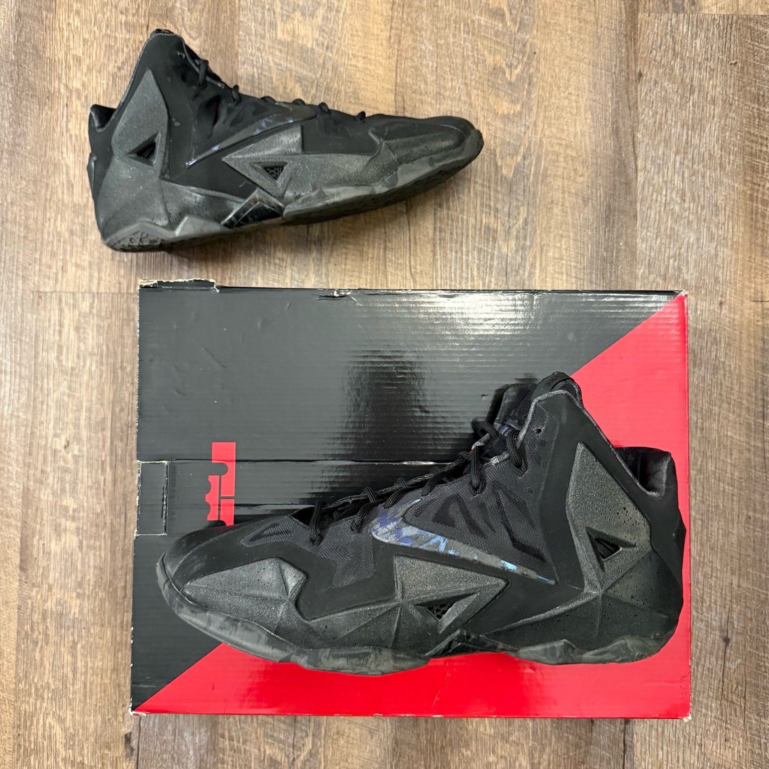 Nike LeBron 11 XI Blackout Anthracite Black