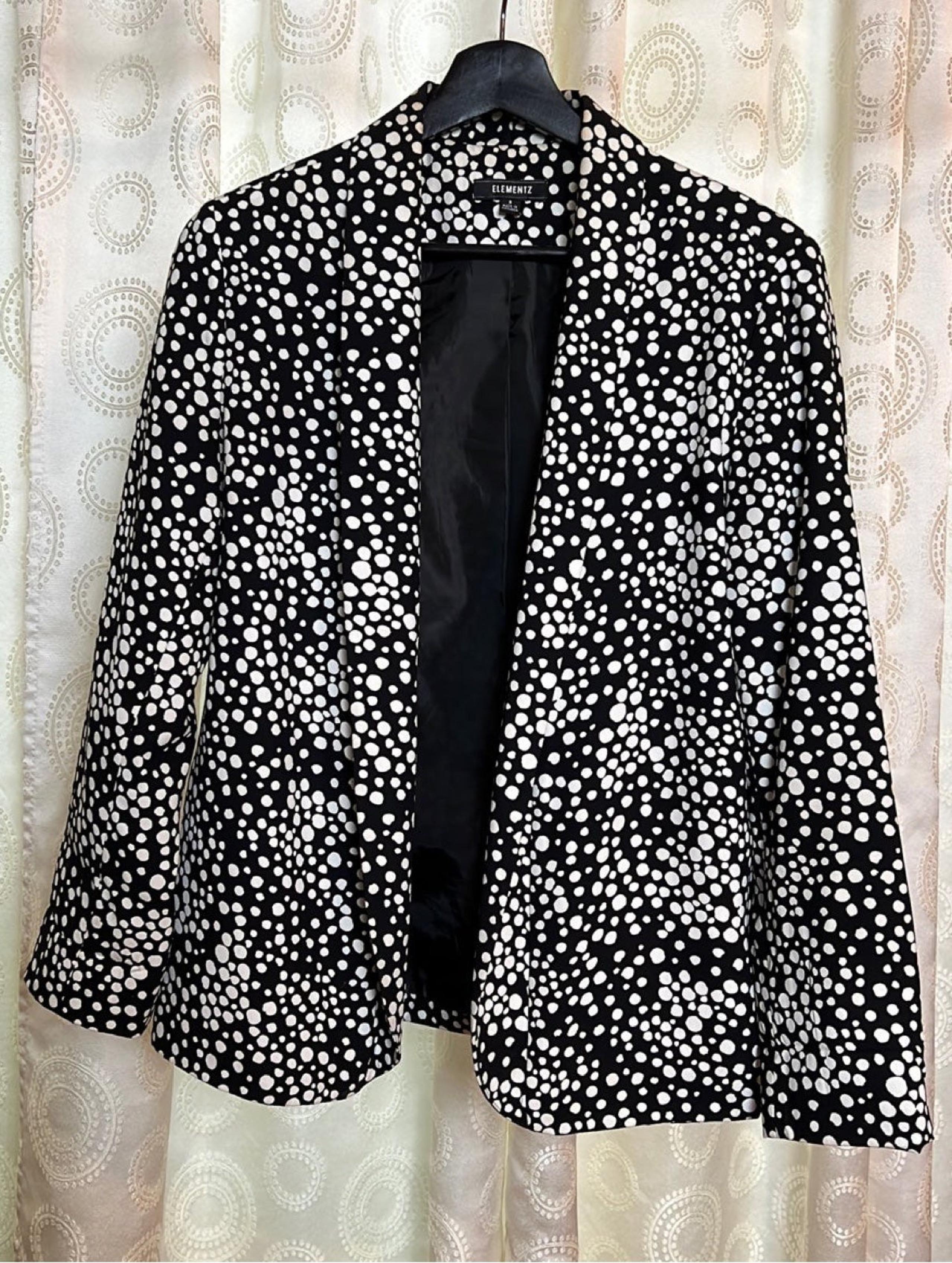 Ladies spotted blazer