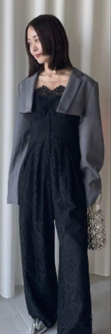 Brand New AMERI OFF SHOULDER LACE LIKE ROMPERS