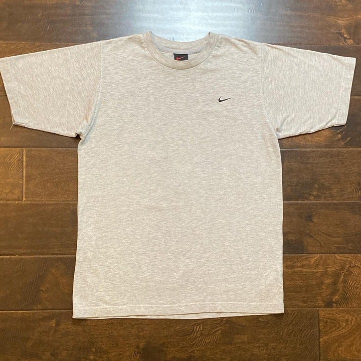 Mens Gray Vintage Nike T-Shirt Size Small