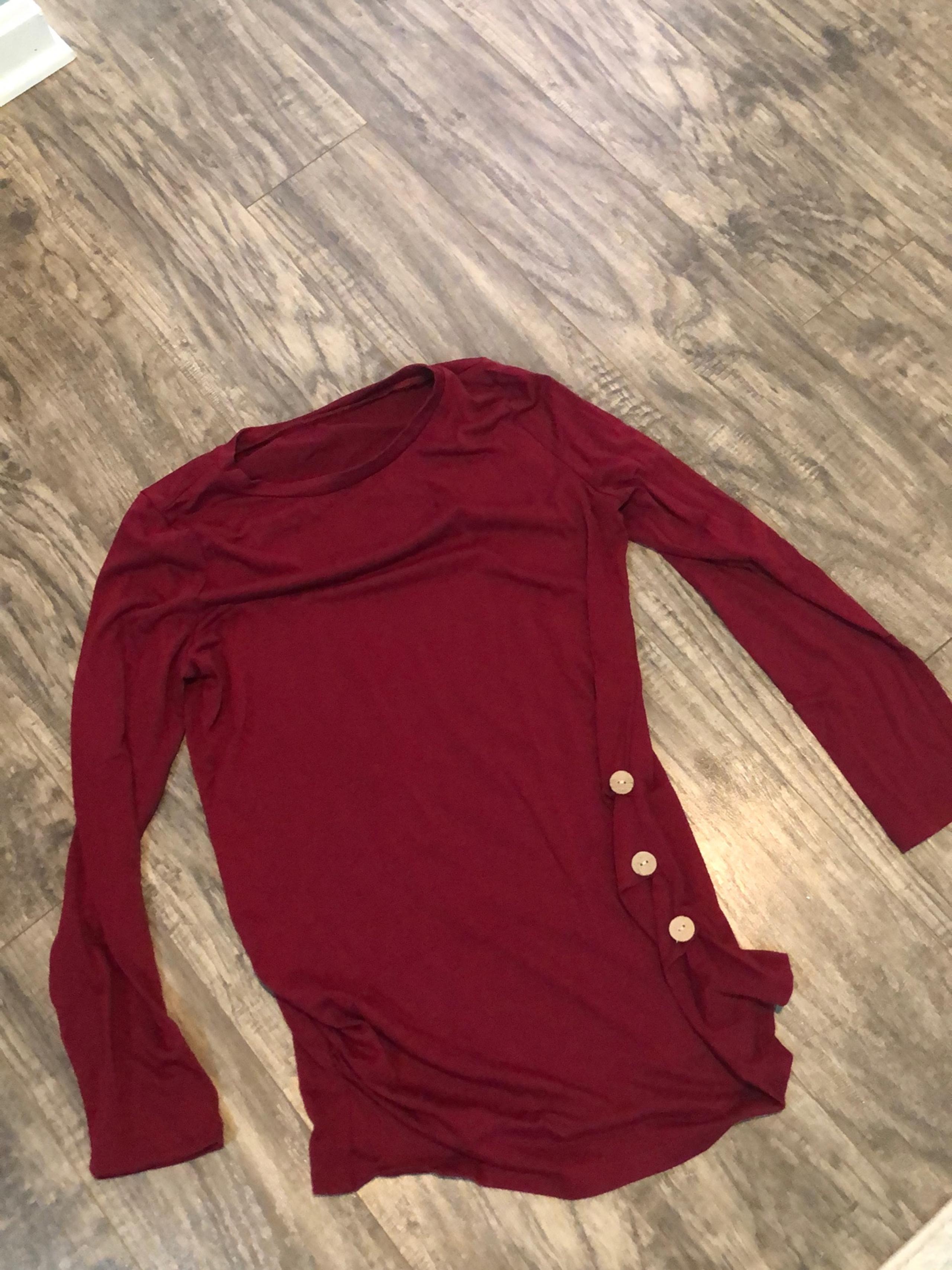 maternity tops