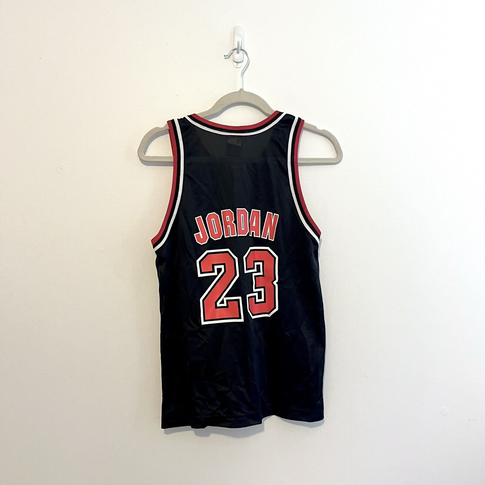 1990s Michael Jordan #23 Chicago Bulls Champion Jersey Youth Black VTG L 14-16