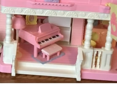Playskool piano & bench works! Vtg dollhouse