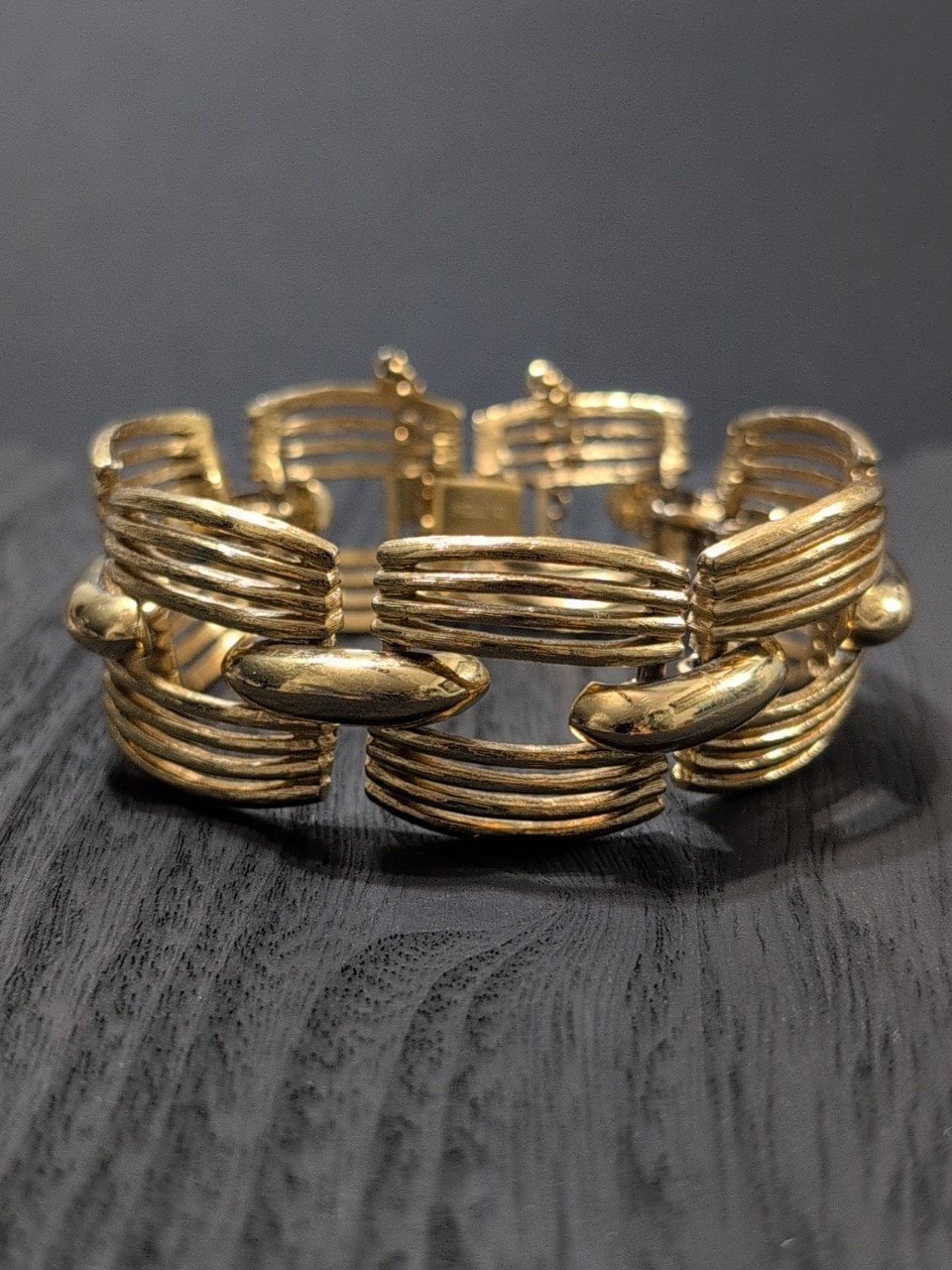 Monet vintage bracelet