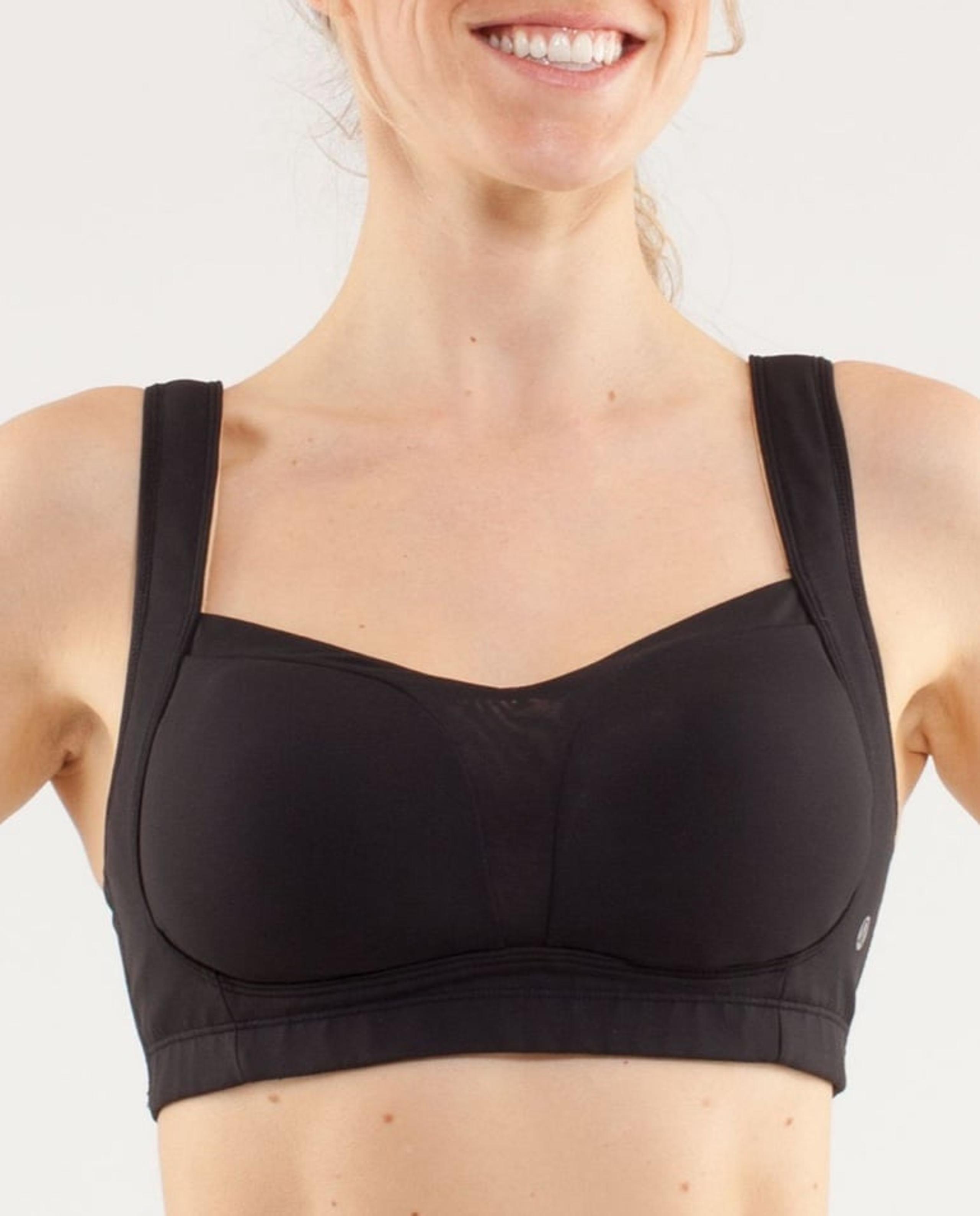 Lululemon Ta Ta Tamer Sports Bra 32D