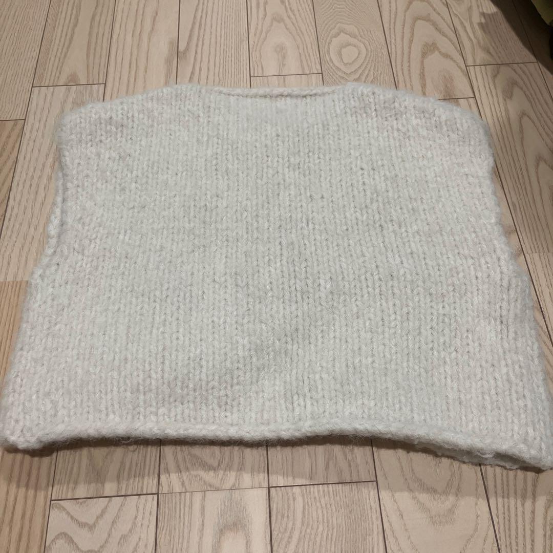 Willfully Handmade Random Pearl Knit Vest