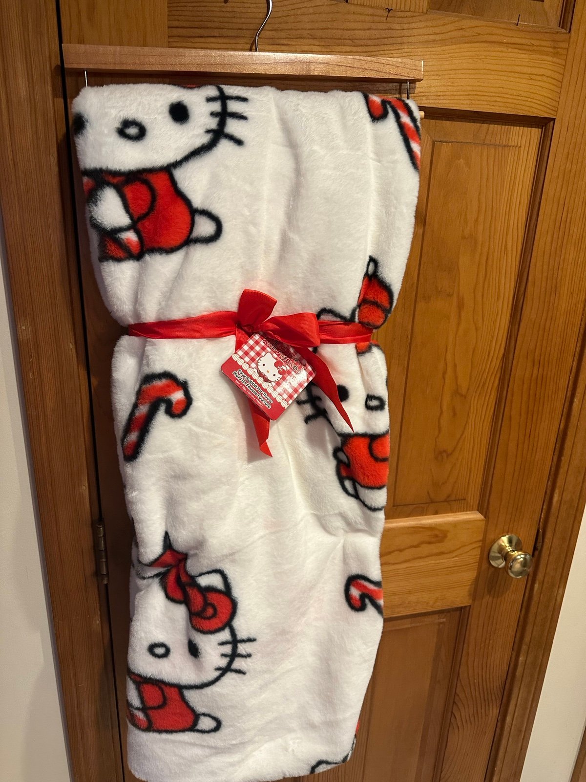 Hello Kitty christmas blanket