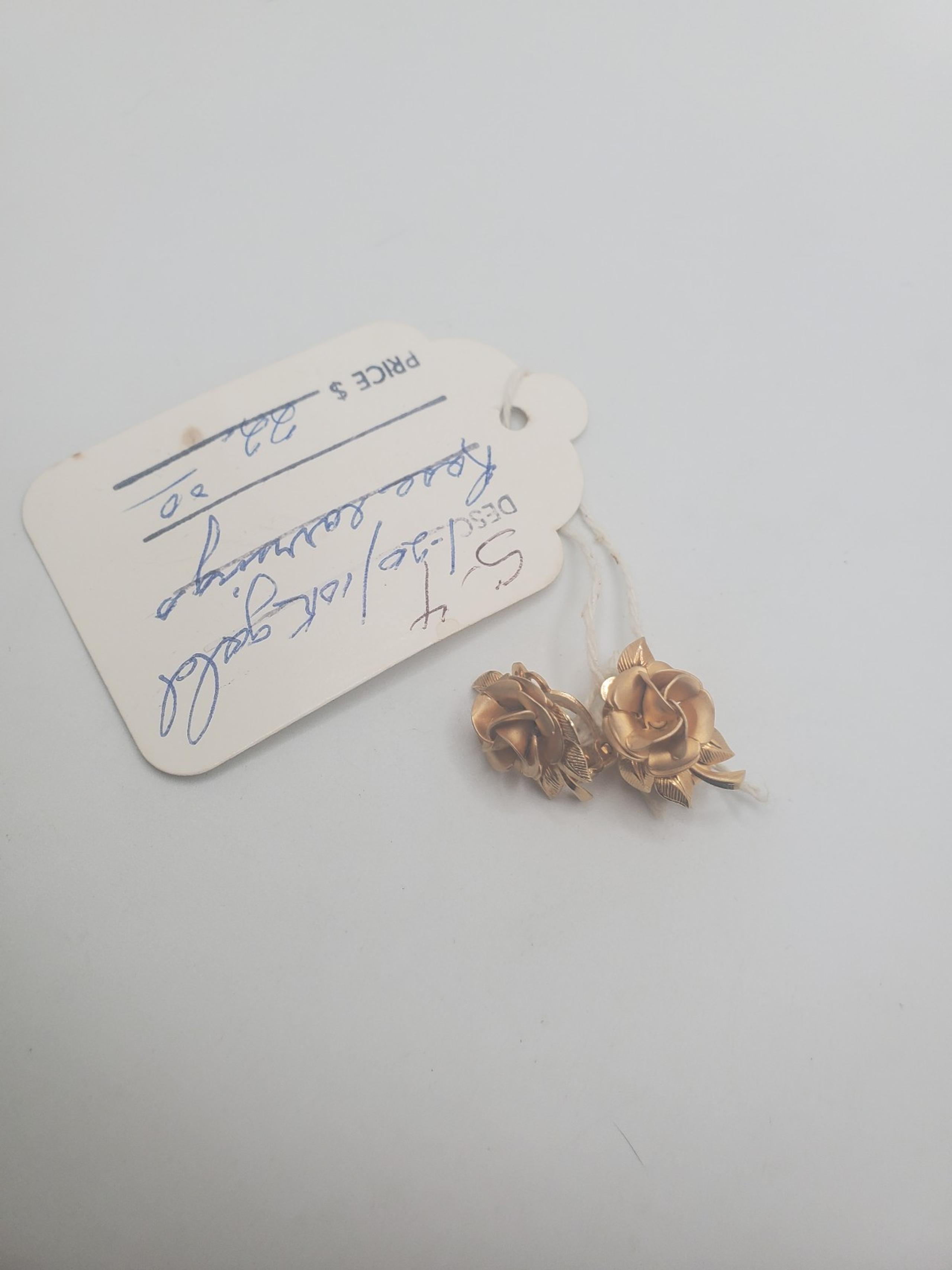 Vintage 12kt GF clip on earrings
