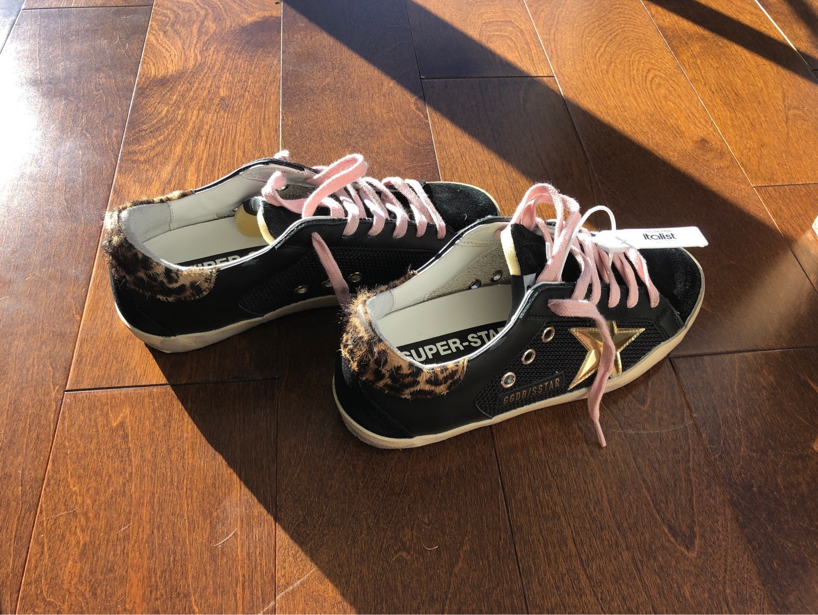 Golden Goose Super Star Sneakers