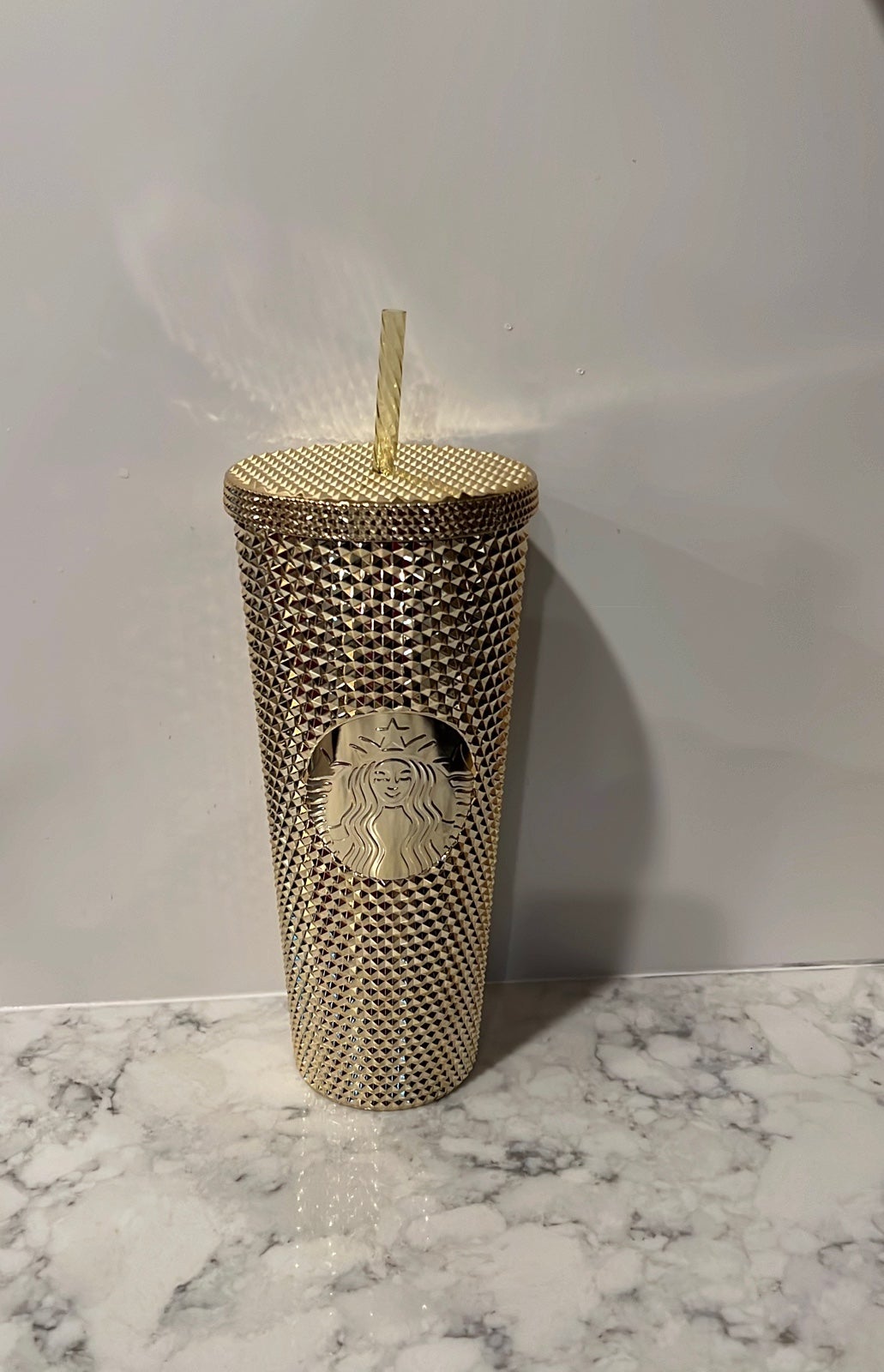 Starbucks Gold Studded Holiday Venti Holiday 2022 Cup