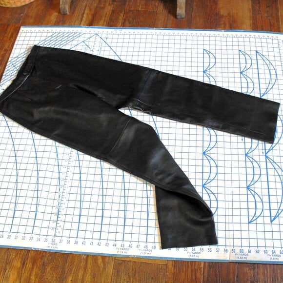 Vintage Jacqueline Ferrar Genuine Leather Black Trouser Pants, Lined, Size 6