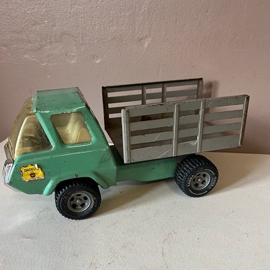 Vintage TONKA Green Pressed Steel SMOKEY THE BEAR Super Service Stake Truck