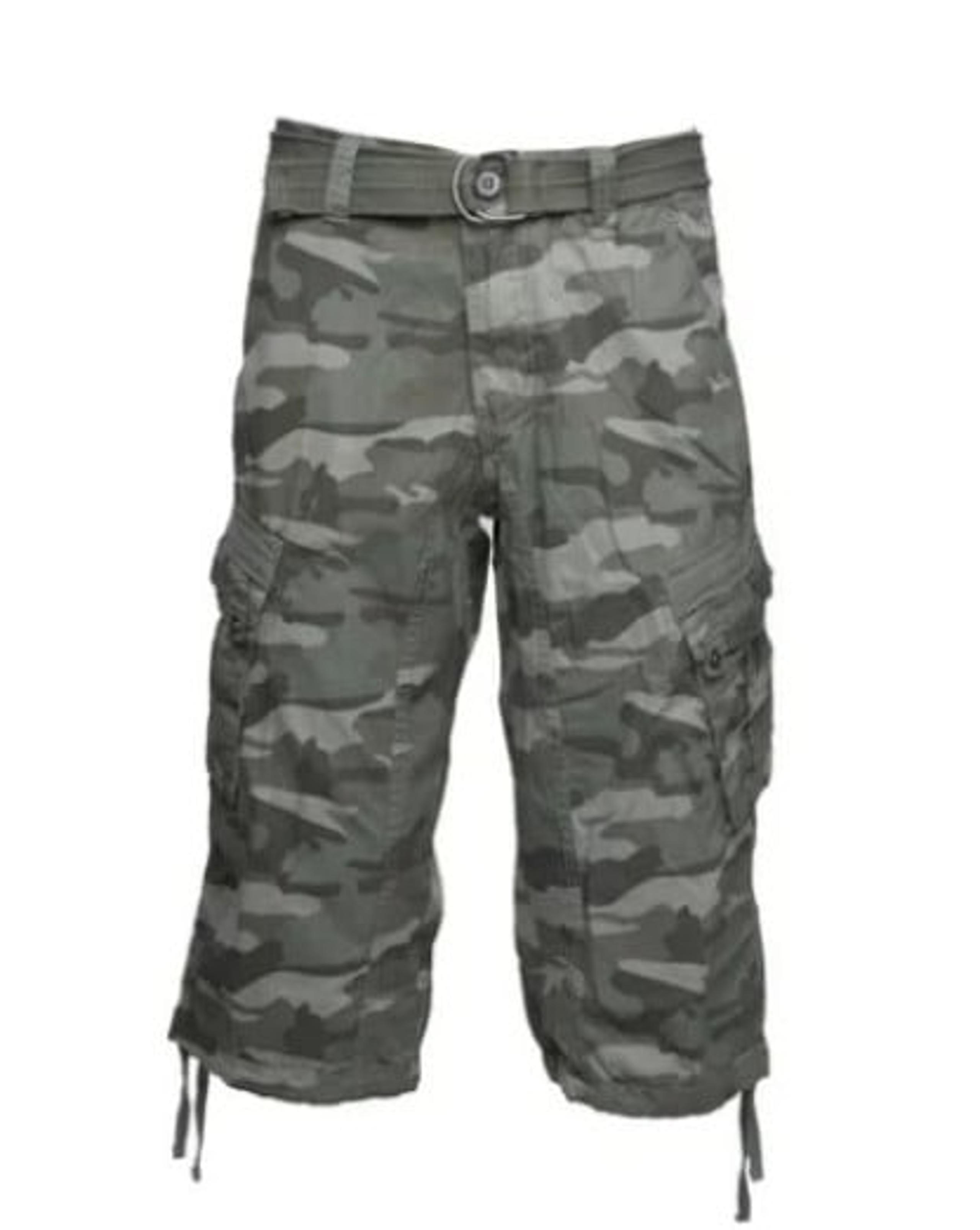 X Ray Jeans Camo Cargo Capri shorts Mens 38