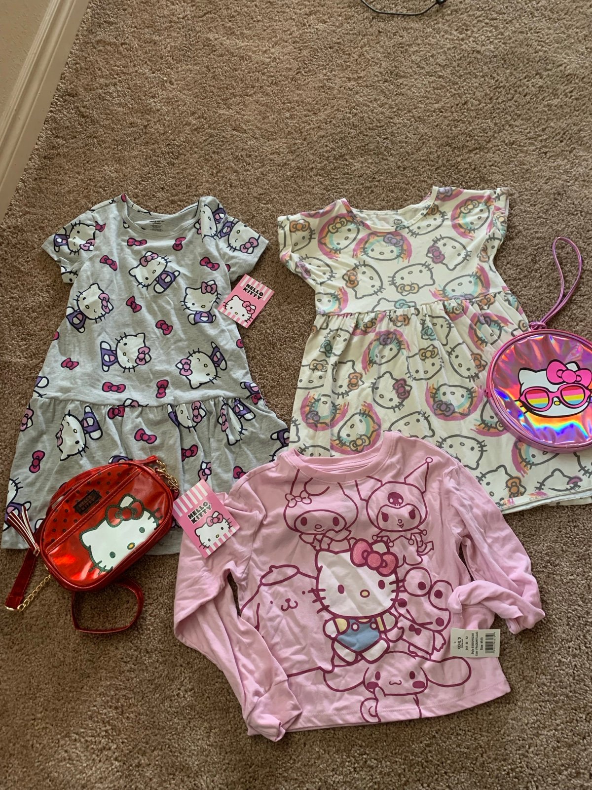 Hello kitty dresses and Longsleeve with accessories