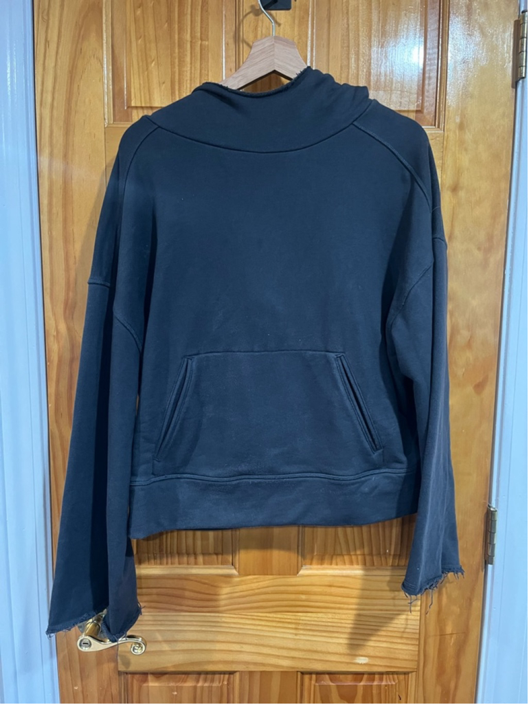 Women’s Alo Yoga Low Key Wide Sleeve Hoodie Size Medium