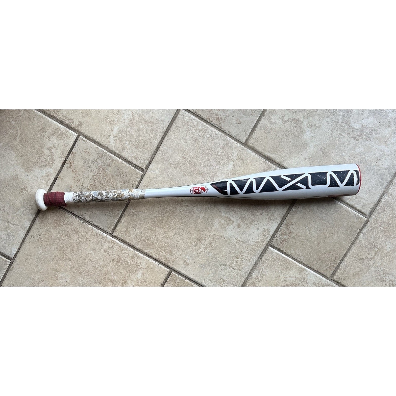 Combat Maxum Baseball Bat 28/18 (-11) SL8MX211 USSSA Composite