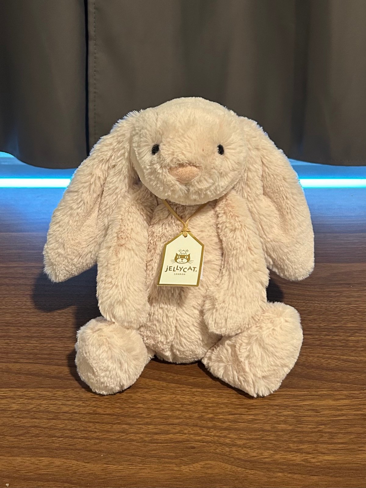 Jellycat Medium Bashful Luxe Bunny Willow NWT