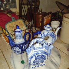 Made in China Set of 3 Vintage Teapots