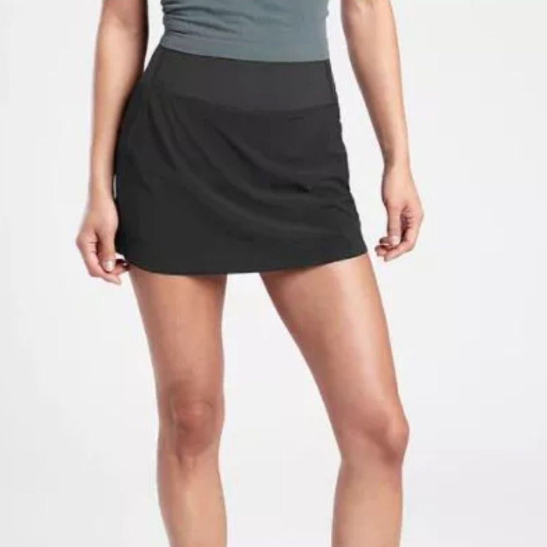 Athleta Run with it Skort 14” Black Size M NWT