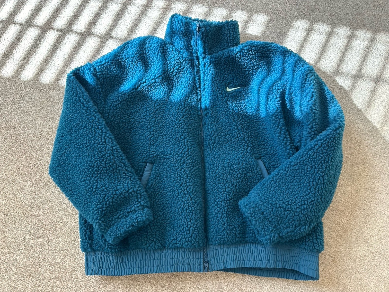 Nike NWT | Size XL