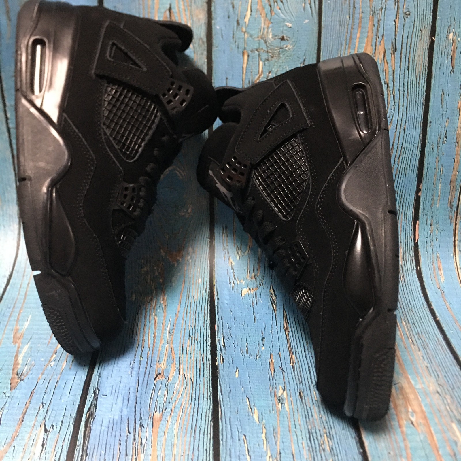 Nike Air Jordan 4 Retro Black Cat shoes
