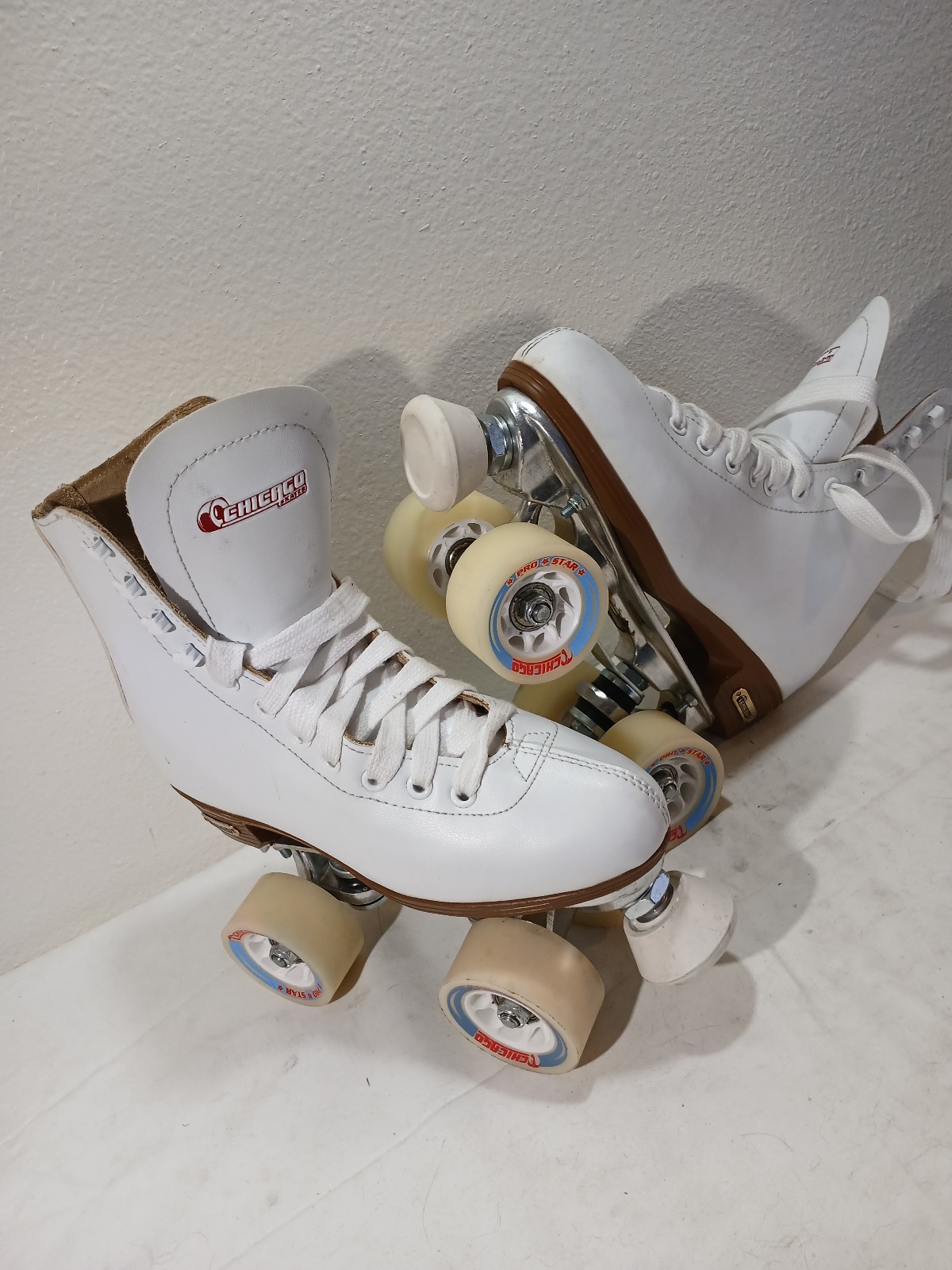 Size 6 skates