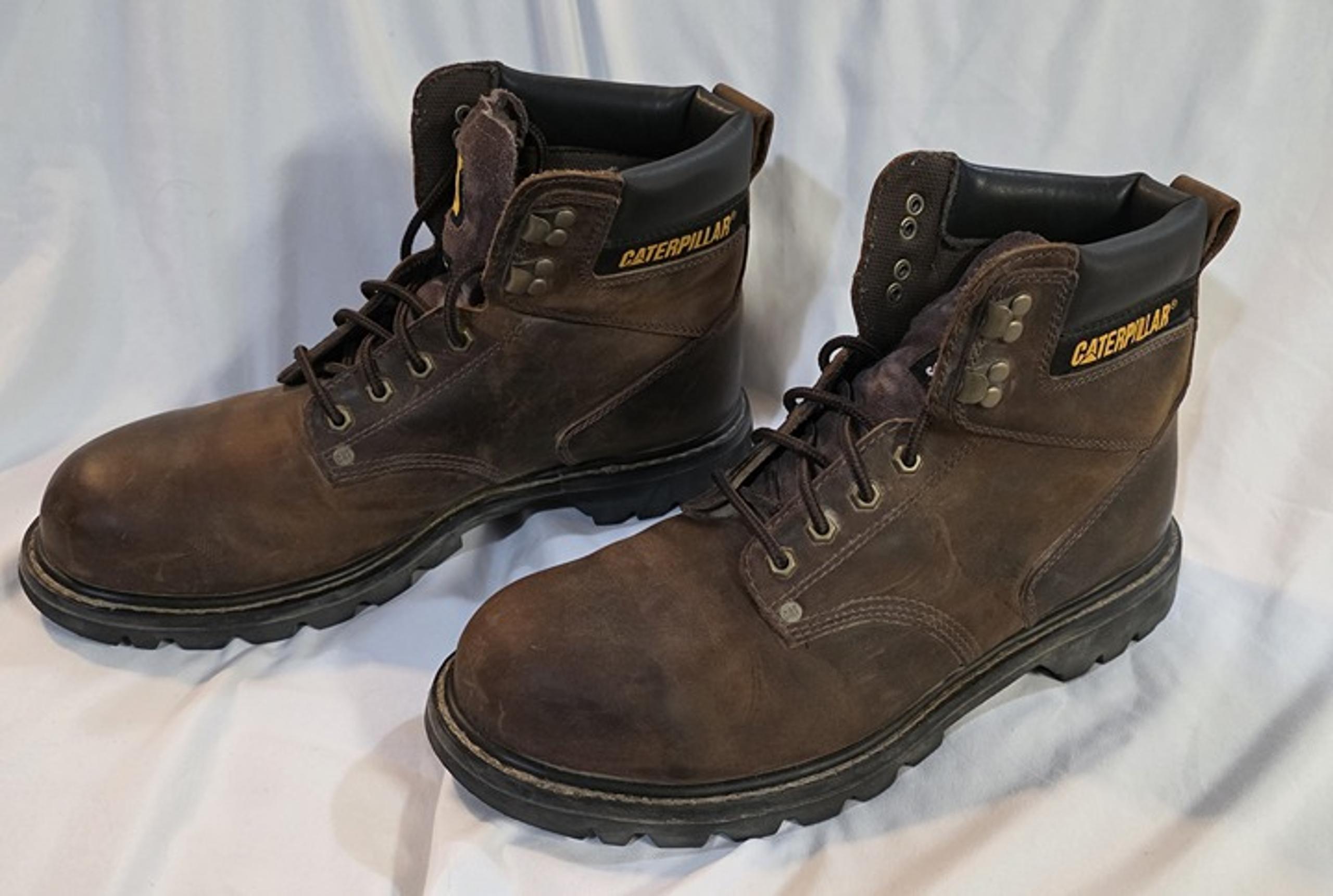 Caterpillar Footwear Men's Second Shift Steel Toe Work Boot, Dark Brown Size 11