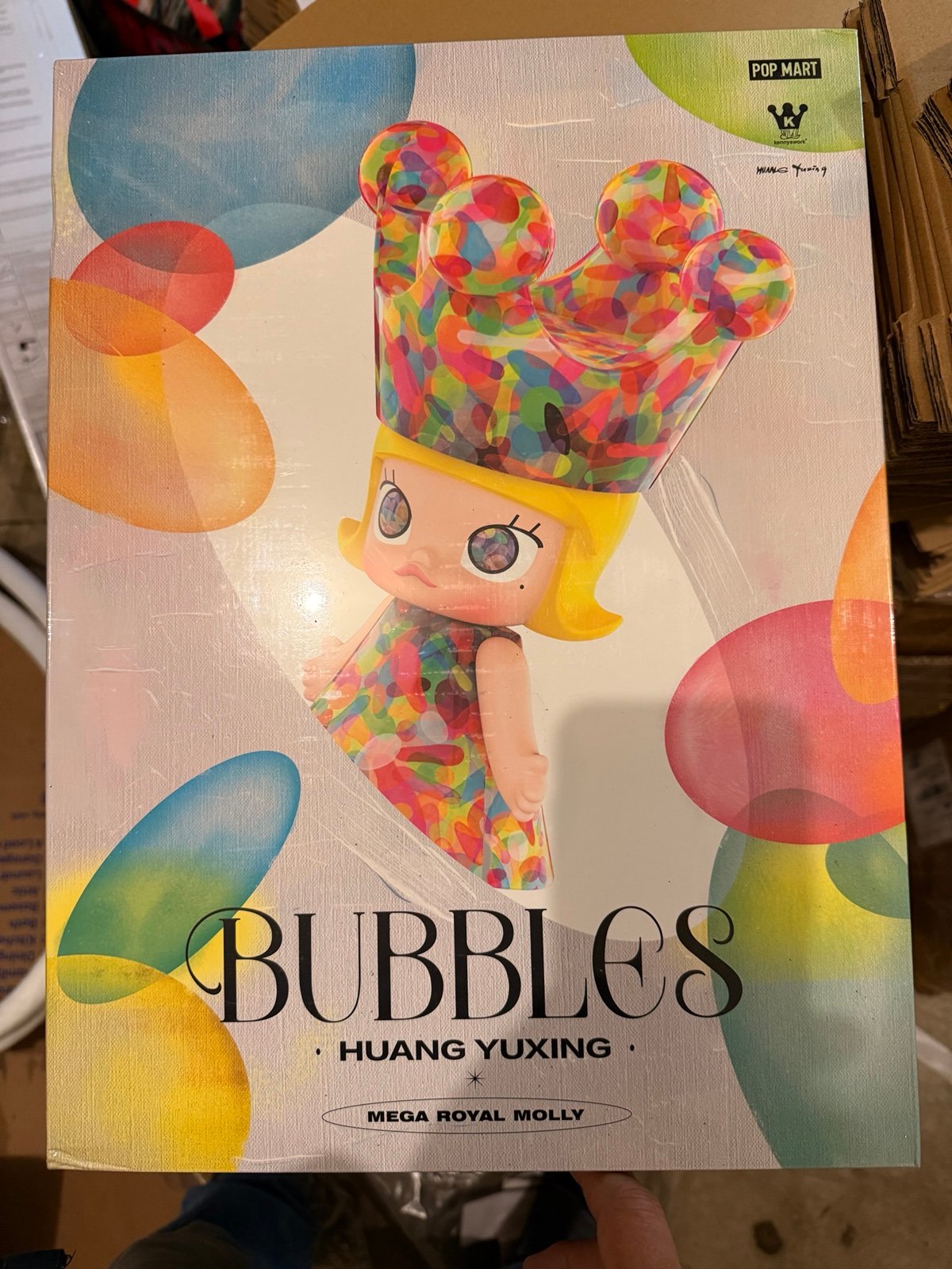 Pop Mart Mega Royal Molly Huang Yuxing-Bubbles 400%