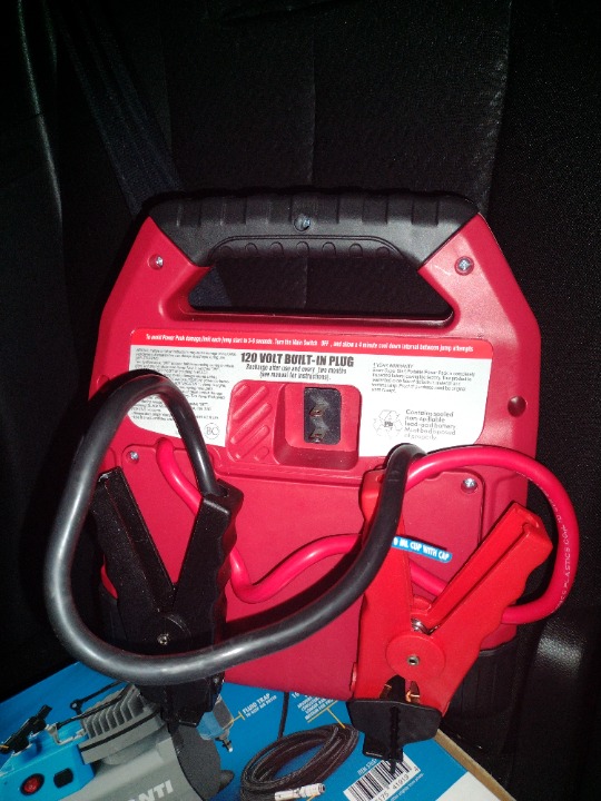 Battery charger for car with jumpers